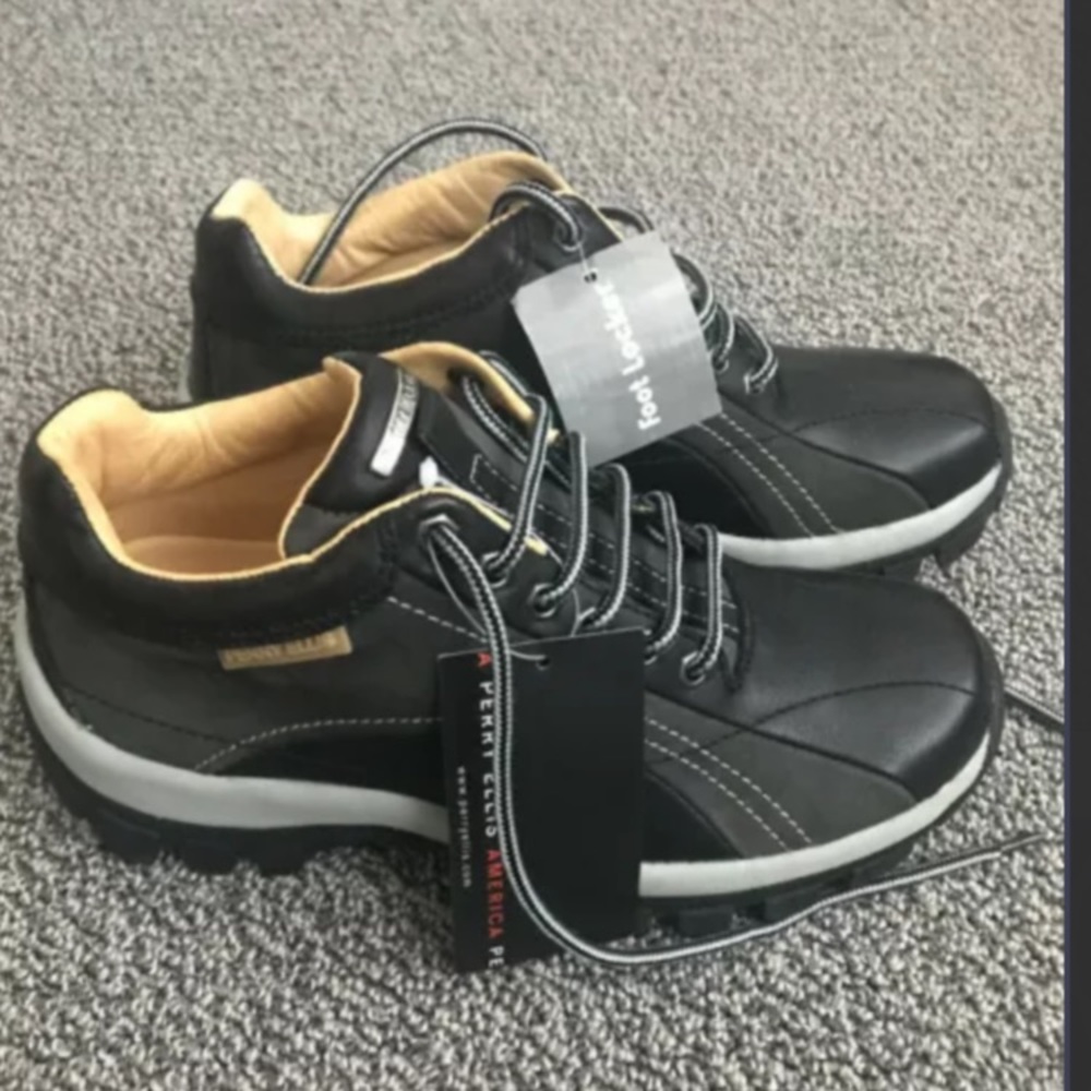 Perry Ellis ankle boot. Brand new not worn.